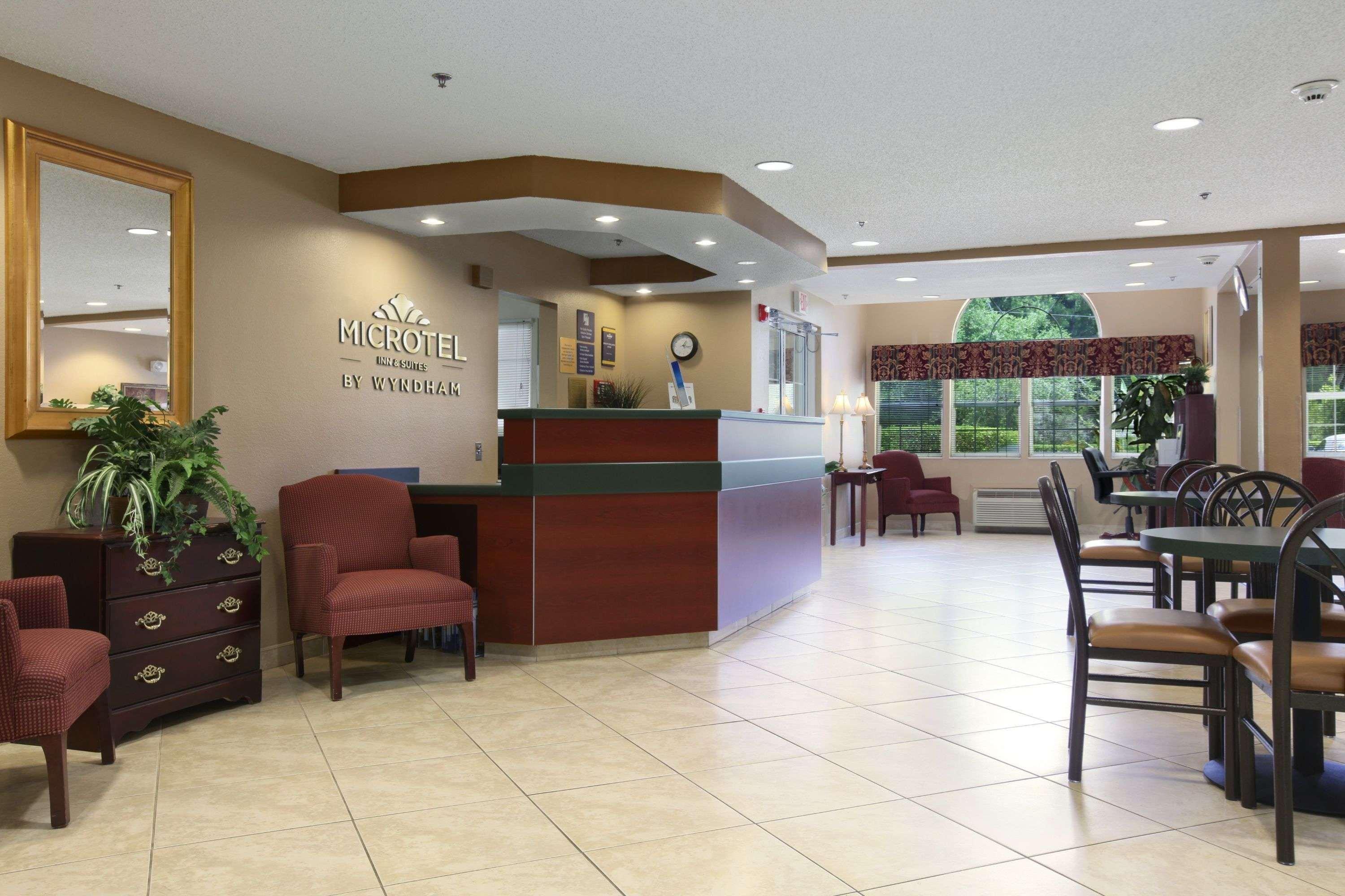 Microtel Inn & Suites By Wyndham Palm Coast I-95 Eksteriør bilde